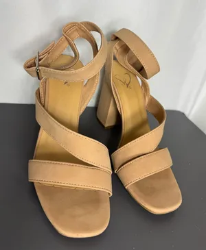 Windsor casual business party preppy Strappy Block Heel Sandals 6 1/2 thumbnail 1