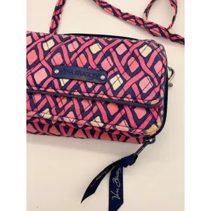 Vera Bradley Crossbody Wallet‎ Womens Small Pink Navy Blue Quilted Geometric Bag thumbnail 2