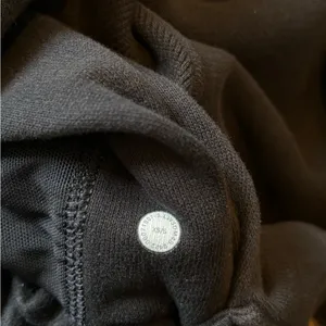 Lululemon Scuba Half Zip thumbnail 2