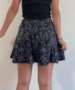 Don't Ask Why Black Printed Mini Skirt thumbnail 4