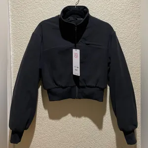 Alo Yoga NWT Polar Fleece Cropped Wintry Mix Full Zip Jacket Black Size S thumbnail 6