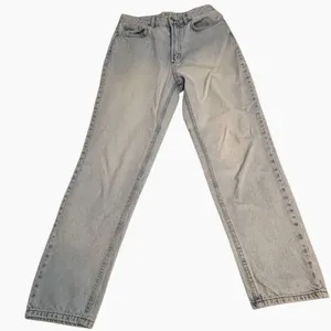 BDG Urban Outfitters Mom Jeans W28 High Rise Light Wash 100% Cotton Denim thumbnail 1
