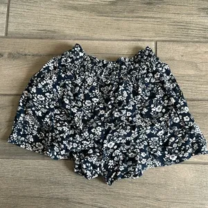 Hollister printed shorts ultra high rise thumbnail 4