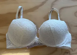 Victorias Secret Dream Angels White Lace Push Up Bra 34B 402665-FGQ Eyelash Trim thumbnail 1