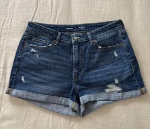 Old Navy Shorts thumbnail 1