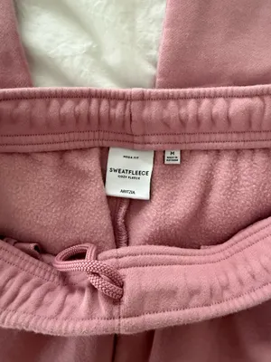 Aritzia Sweatfleece Mega Straight Sweatpants thumbnail 2