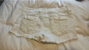 White Shorts thumbnail 2