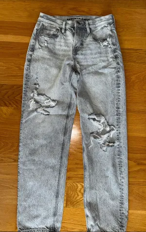 American Eagle Outfitters 90’s Straight Jeans thumbnail 1