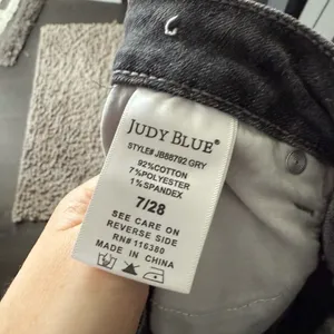 Judy Blue Women’s 7/28 Black Wash Skinny Fit Jeans thumbnail 5