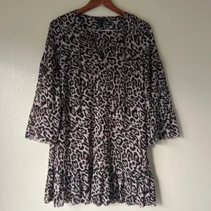 Tahari Cheetah Printed Mesh 3/4 Sleeve Mini Dress Size XS thumbnail 5