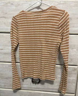 American Eagle Tan And White Long Sleeve thumbnail 2