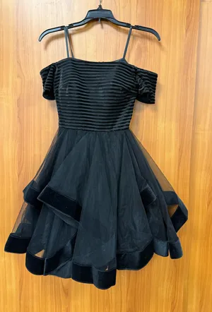 La Femme Dress thumbnail 1