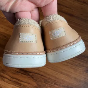 UGG Adley perforated stardust‎ slip on shoes gold size 6 thumbnail 5