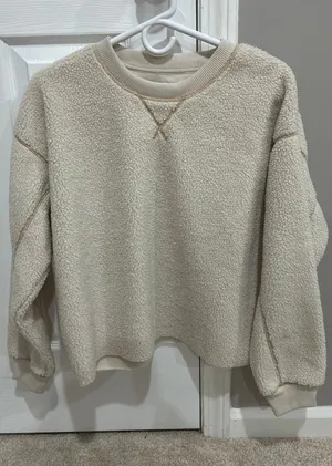 Fleece Crewneck thumbnail 1