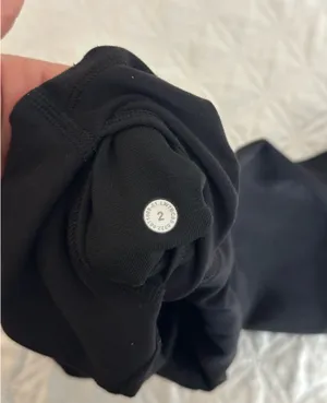 Lululemon Shorts thumbnail 4