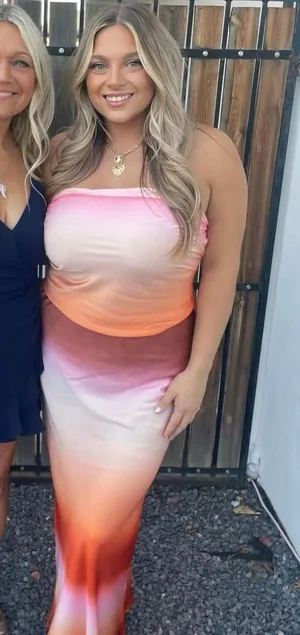 Boohoo Ombré satin longline Bandeau & maxi skirt thumbnail 5