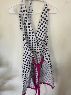 American hoosters brand vintage-style polka dot apron featuring pink. thumbnail 3