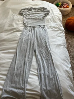 Grey Set thumbnail 4
