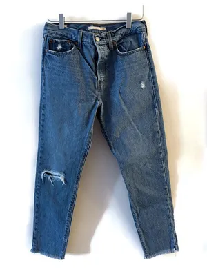 Levi’s Wedgie Jeans Size 28 thumbnail 1
