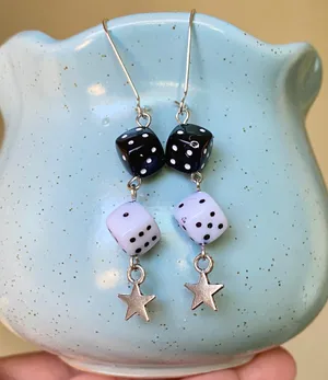 Handmade y2k Kawaii black&white dice star dangle earrings 💚💚 thumbnail 2