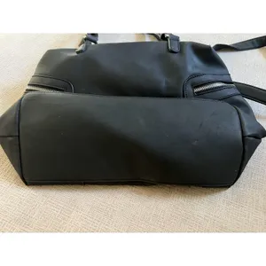 Torrid Satchel Bag Womens Large Black Faux Leather Chevron Zip Pockets Purse thumbnail 3