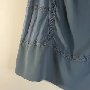 Ann Taylor LOFT Blue Sleeveless Crochet Lace Trim Blouse Top Large Boho‎ Whimsy thumbnail 10