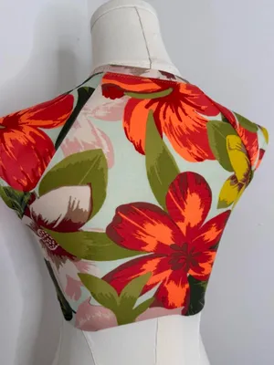 Aerie Floral Crop Surf Bikini Top Size Small Tropical Swim Top thumbnail 2
