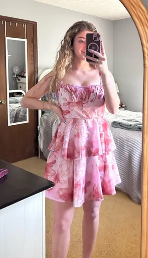 Selfie Leslie Summer/Spring Pink Floral dress thumbnail 1