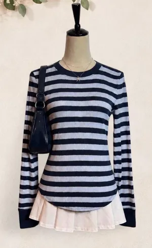 NWT Aerie Navy Striped Ribbed Long-Sleeve Top Size Medium thumbnail 1