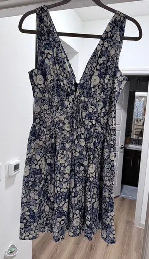 Dress Forum Floral Dress thumbnail 1