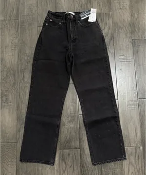 Abercrombie Vintage Straight Jeans NWT thumbnail 1