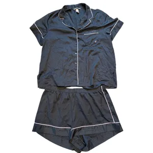 Victoria’s Secret 2 Piece Pajama Short Set. Black with Pink Piping. Size Large thumbnail 2