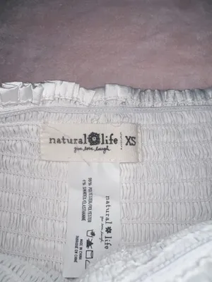 White Natural Life Shorts thumbnail 3