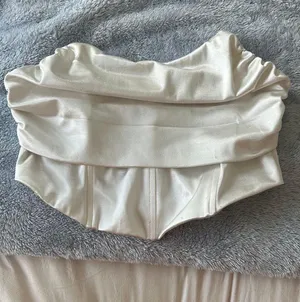 Revolve Top thumbnail 1