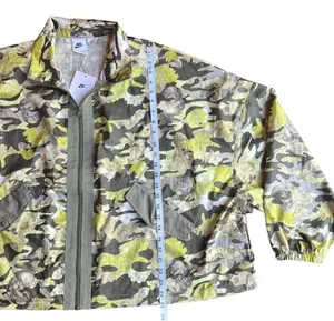 NEW Nike Women's Sportswear Oversized Green And Tan Camouflage Nylon Jacket XXL thumbnail 5