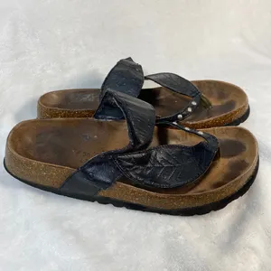 Betula Birkenstock Thong Sandals Black Leather‎ Pearls Size 38 W7-flaw thumbnail 4