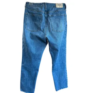Everlane The Curvy Cheeky Raw Hem Crop‎ Jeans Sz 30 thumbnail 7