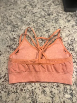 Gymshark Sports Bra thumbnail 3