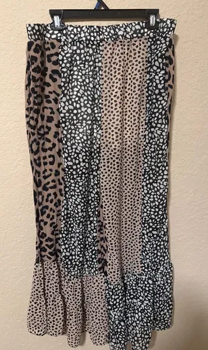 Umgee Mixed Animal Print Tiered Maxi Skirt in Beige and Black thumbnail 1