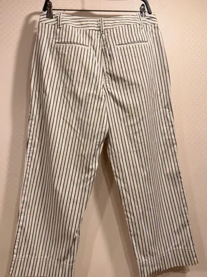 LOFT Cream Straight Leg Crop Pants with Black Pinstripes thumbnail 7