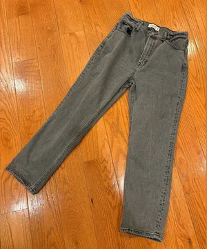 Abercrombie & Fitch The Ankle Straight Ultra High Rise Jeans Gray Wash Size 29/8 thumbnail 1