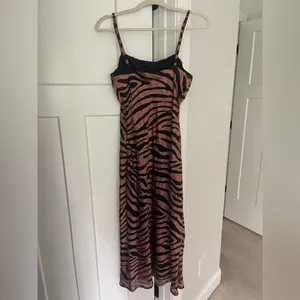Anthropologie‎ Hutch Hayden Midi dress animal print slit thumbnail 8