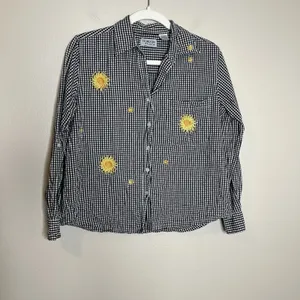 Women's Vtg Button 100 cotton‎ Gingham Plaid Sun Floral Embroiderd Boho Preppy M thumbnail 3