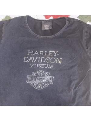 Harley-Davidson Museum Woman’s XL Rhinestone Motorcycle Logo Black T-Shirt thumbnail 2