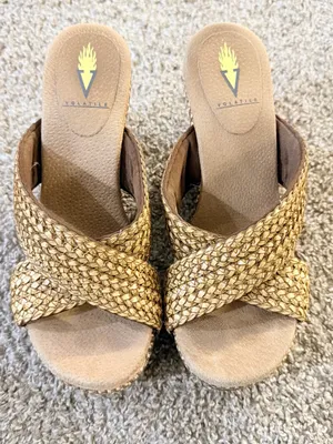 Volatile Woven Tan/Brown Platform Wedge Sandals Tan Size 7 thumbnail 2