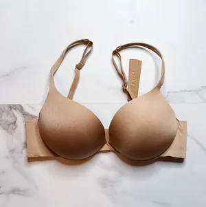 NWT Skims Ultimate Push-Up Bra  thumbnail 2