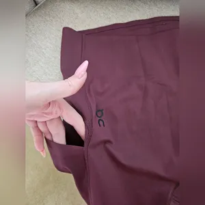 On Leggings thumbnail 9