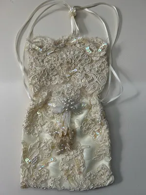 Sherry Et Cie Embellished Ivory Beaded Lace Drawstring Wedding Money Party Bag thumbnail 1