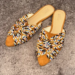 Market & Spruce knot tie geometric pointed slip on flats thumbnail 1