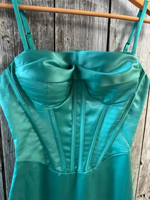DREAM IT WEAR IT Bustier MIDI dress thumbnail 2